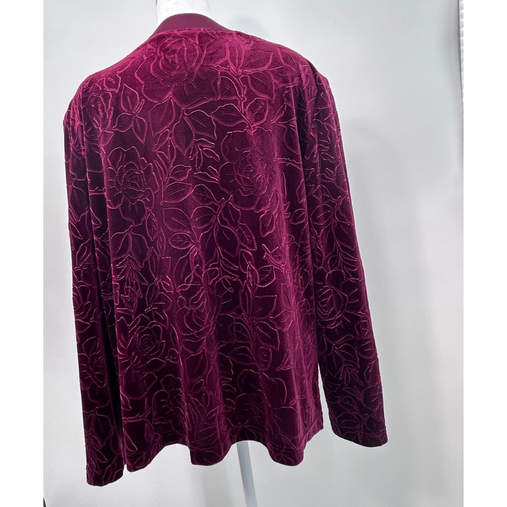 R&M Richards Womens Burgundy Floral Velvet Open Front Cardigan Jacket Size 18 - Picture 8 of 9